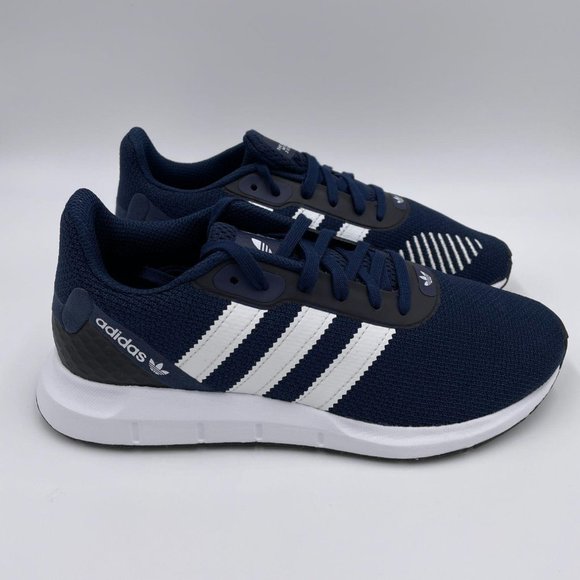 Adidas Swift Run RF Navy / White Shoes - Picture 1 of 8
